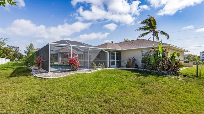 3800 SW 19th  AVE, Cape Coral, FL 33914
