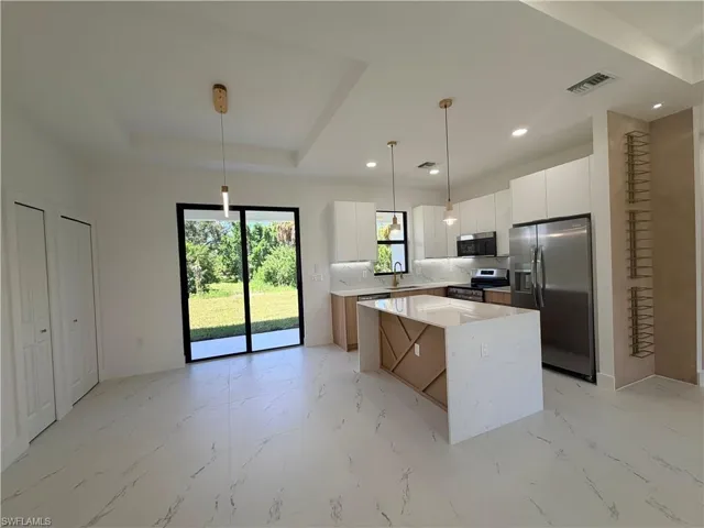 3812 11th St Sw, Lehigh Acres, Florida 33976