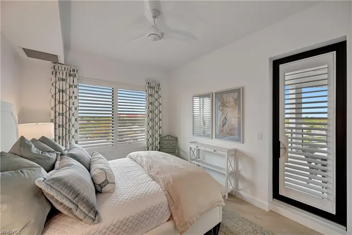 Guest bedroom 1