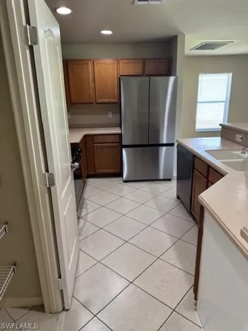 1017 Nw 24th Ave, Cape Coral, Florida 33993