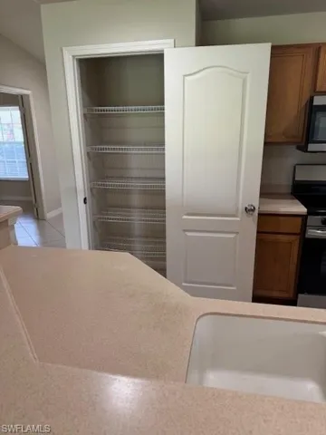1017 Nw 24th Ave, Cape Coral, Florida 33993