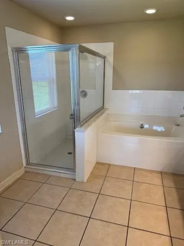 1017 Nw 24th Ave, Cape Coral, Florida 33993