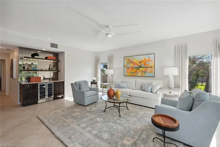 780  Waterford  DR, Naples, FL 34113