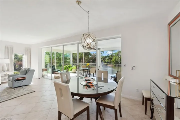780  Waterford  DR, Naples, FL 34113