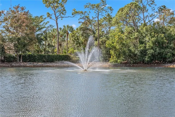 780  Waterford  DR, Naples, FL 34113