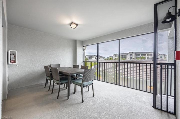Front Lanai