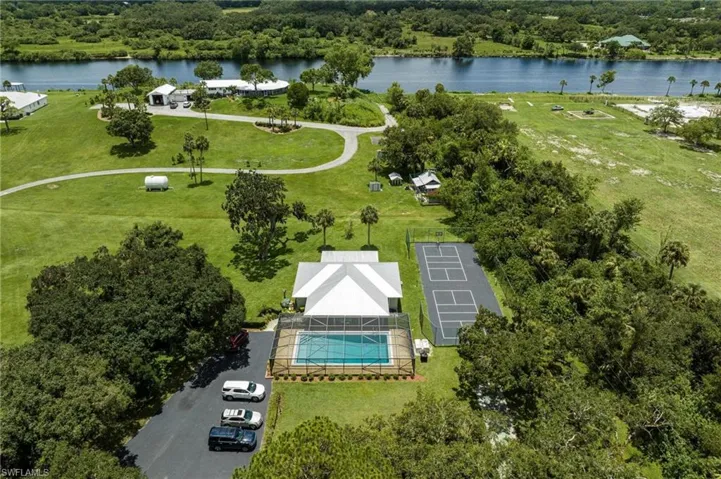 1250  Riverbend  DR, Labelle, FL 33935