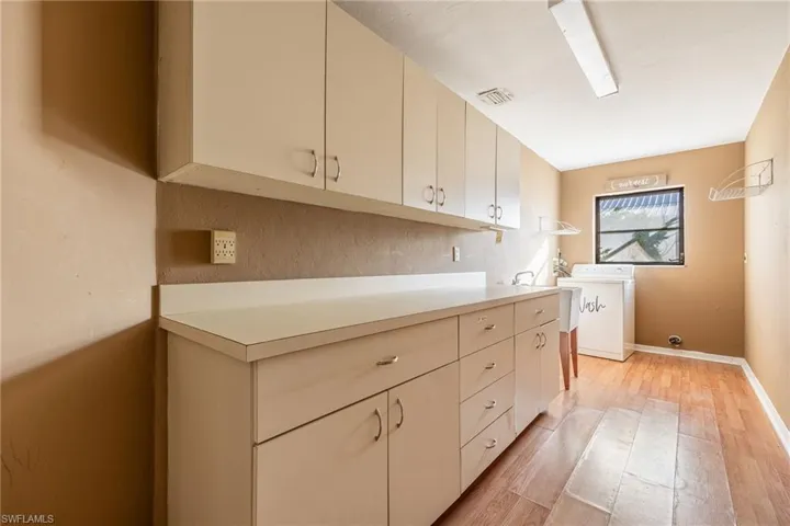 Large Laundry Room!