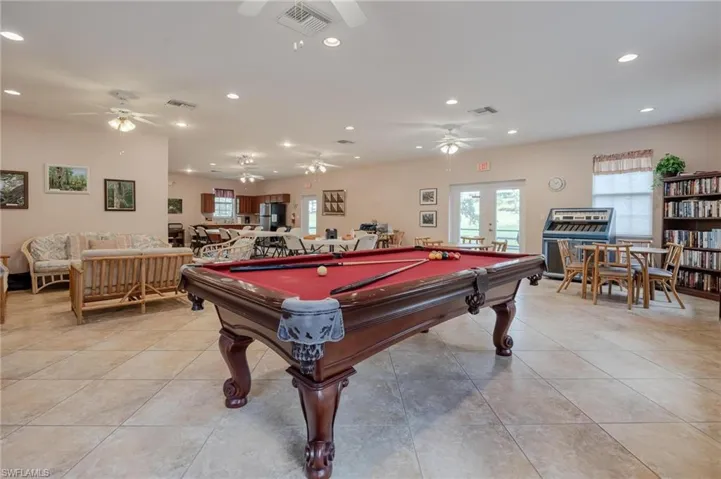 1250  Riverbend  DR, Labelle, FL 33935