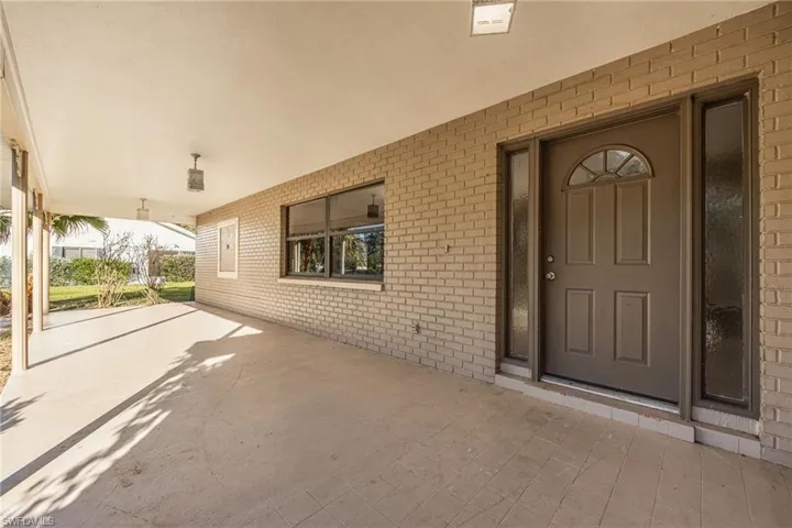 1250  Riverbend  DR, Labelle, FL 33935