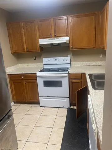 5214  25th SW ST, Lehigh Acres, FL 33973