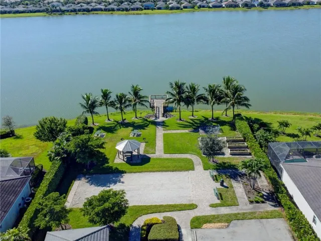 Community Fishing Pier, Park, Kids Playground, and more!