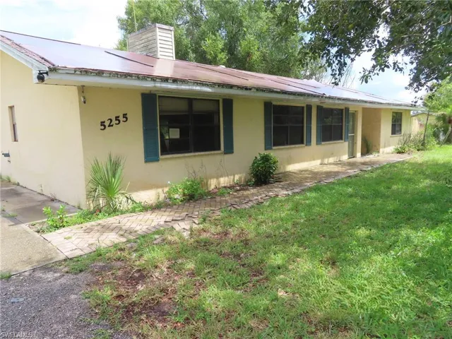 5255 Pioneer 23rd St, Clewiston, Florida 33440