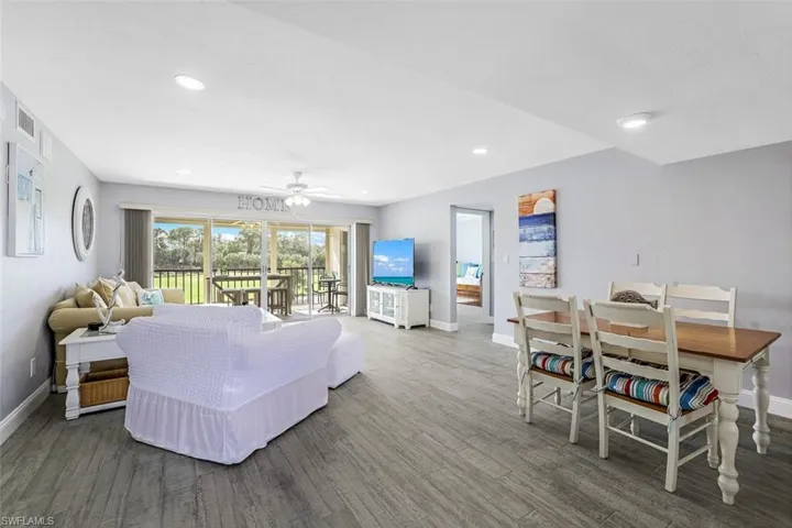 1520  Imperial Golf Course  BLVD, Naples, FL 34110