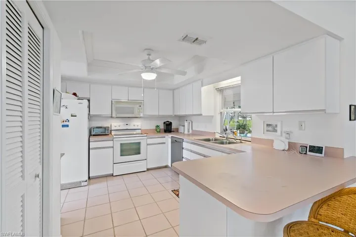 3839  Sabal Springs  BLVD, North Fort Myers, FL 33917