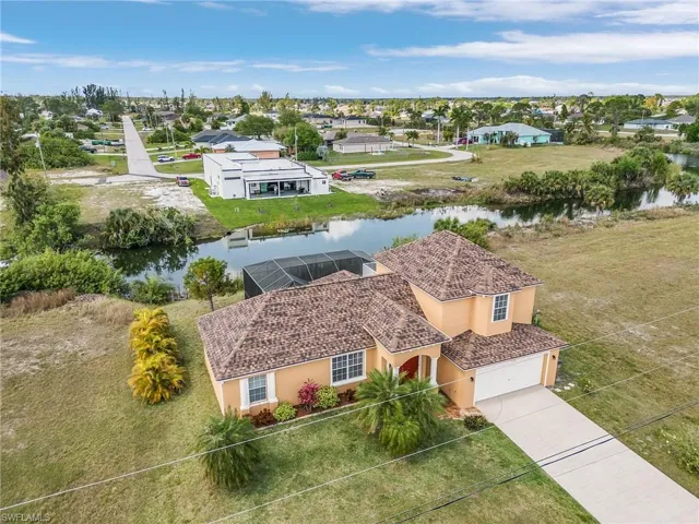 3616 NE 17th  PL, Cape Coral, FL 33909