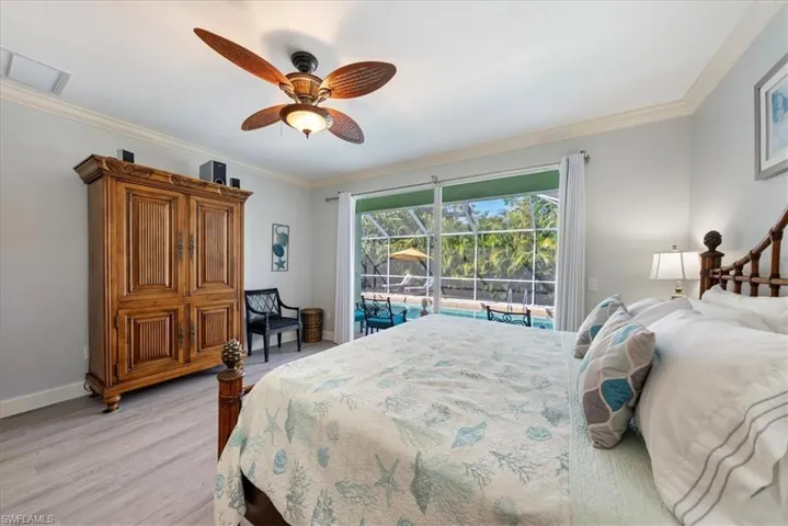 557  96th N AVE, Naples, FL 34108