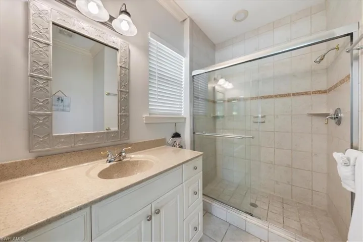557  96th N AVE, Naples, FL 34108