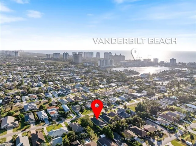 557  96th N AVE, Naples, FL 34108