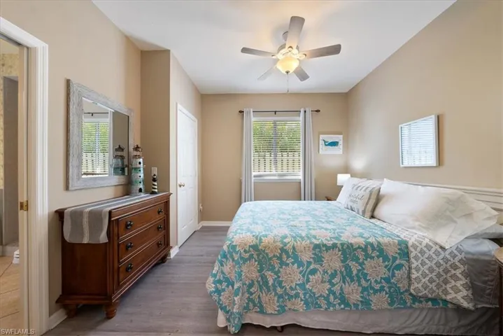 557  96th N AVE, Naples, FL 34108
