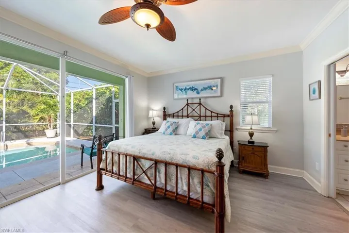 557  96th N AVE, Naples, FL 34108