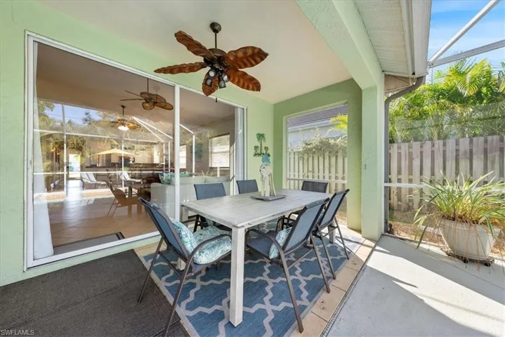 557  96th N AVE, Naples, FL 34108