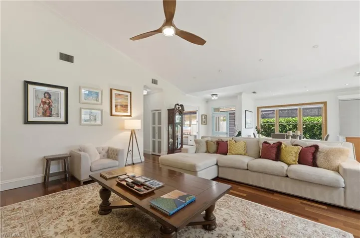 4451 Yacht Harbor Dr, Naples, Florida 34112