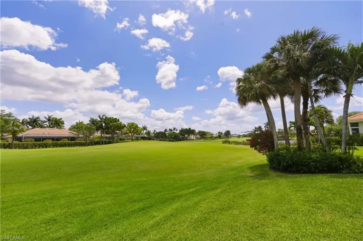 4451 Yacht Harbor Dr, Naples, Florida 34112
