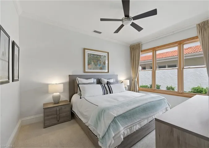 4451 Yacht Harbor Dr, Naples, Florida 34112