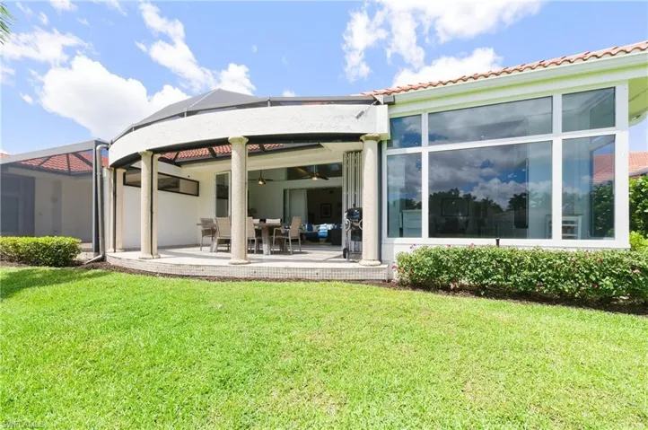 4451 Yacht Harbor Dr, Naples, Florida 34112