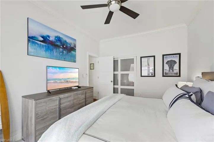 4451 Yacht Harbor Dr, Naples, Florida 34112
