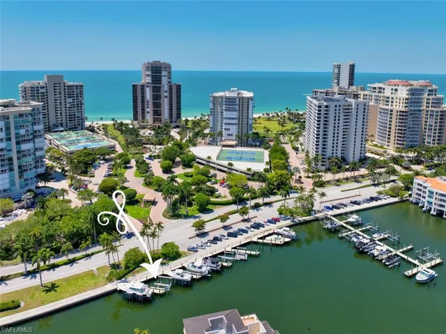 4450  Gulf Shore N BLVD, Naples, FL 34103