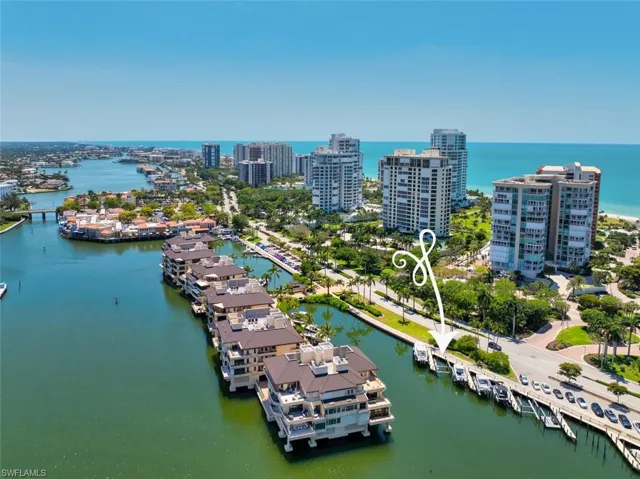 4450  Gulf Shore N BLVD, Naples, FL 34103