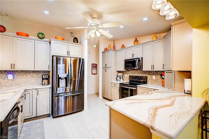 926 SE 27th  ST, CAPE CORAL, FL 33904