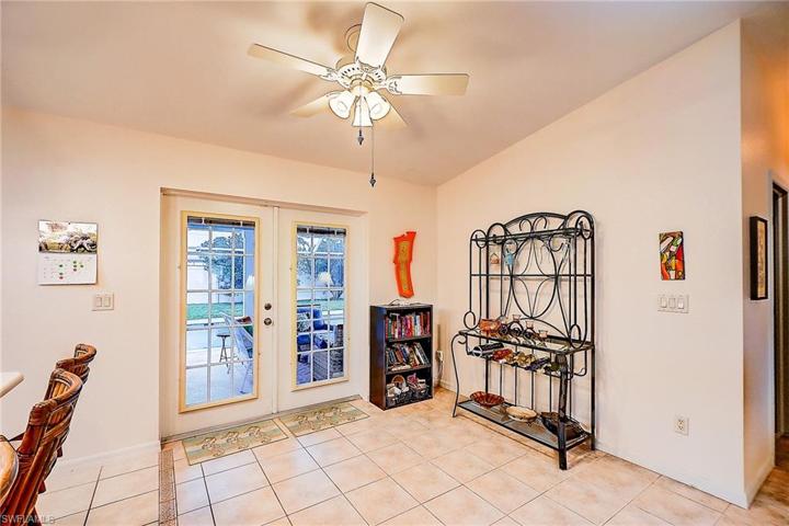 926 SE 27th  ST, CAPE CORAL, FL 33904