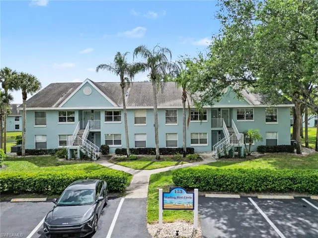 153 Wading Bird Cir J201, Naples, Florida 34110