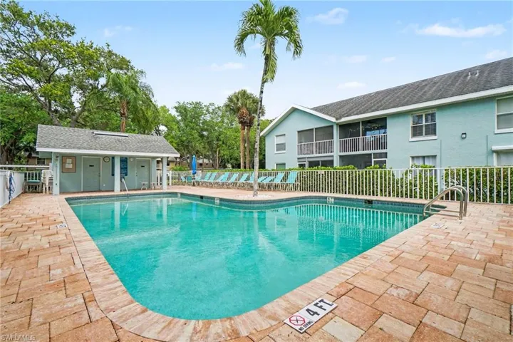 153 Wading Bird Cir J201, Naples, Florida 34110