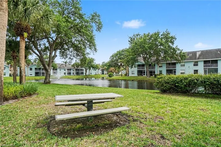 153 Wading Bird Cir J201, Naples, Florida 34110