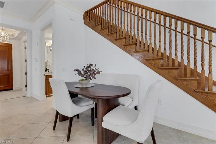 Casual dining area