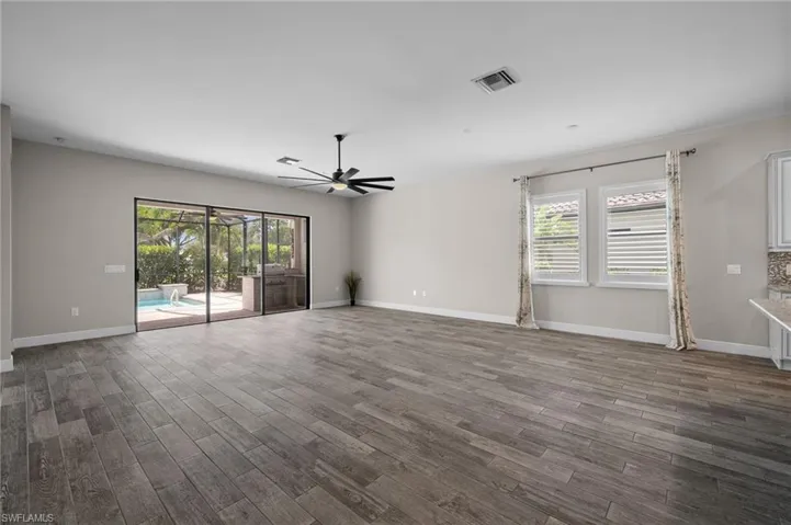 10626  Essex Square  BLVD, Fort Myers, FL 33913