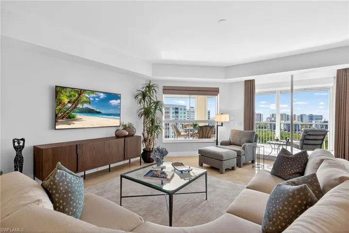 Spacious Living Room