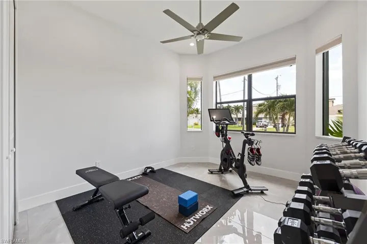 3619 Se 16th Pl, Cape Coral, Florida 33904