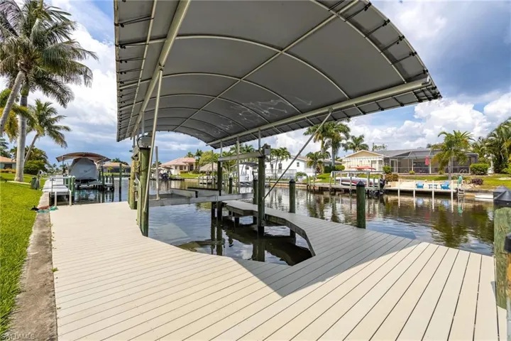 3619 Se 16th Pl, Cape Coral, Florida 33904