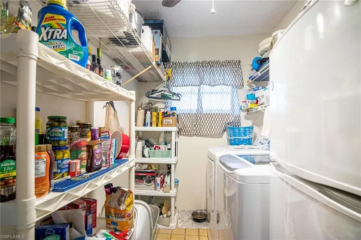 Laundry with lots of storage