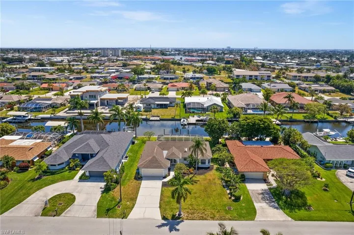 Neighborhood Overview