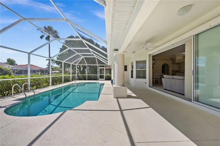 Great Outdoor Living Space around the Pool