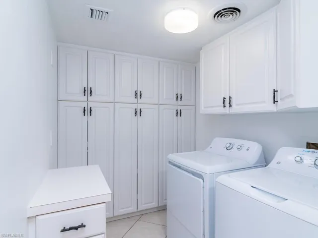 Laundry room and cabinet space