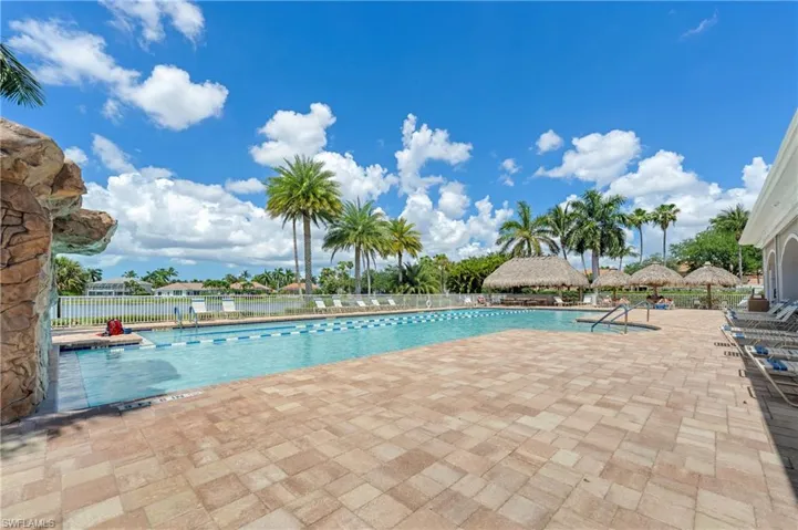 7863  Lake Sawgrass  LOOP, Fort Myers, FL 33907