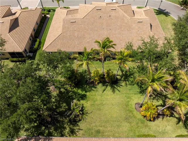 7863  Lake Sawgrass  LOOP, Fort Myers, FL 33907