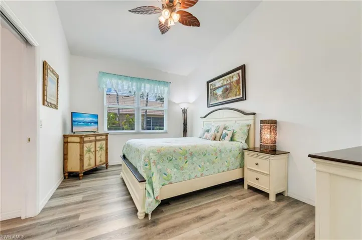 7863  Lake Sawgrass  LOOP, Fort Myers, FL 33907